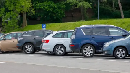 Będą niższe stawki za parkowanie dla mieszkańców w SPP? Radni Gdyni zdecydują