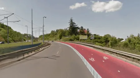 Burzliwa dyskusja nad trasą rowerową wzdłuż Armii Krajowej