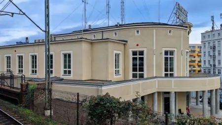 Na dworzec podmiejski w Gdyni Głównej jeszcze poczekamy. Padł kolejny termin otwarcia