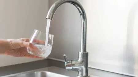 W Śródmieściu Gdyni znów można pić wodę z kranu