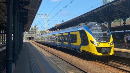 Autobusy zamiast nocnych pociągów SKM na trasie Sopot – Gdańsk Przymorze. Cztery dni utrudnień