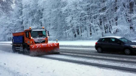 Czekają nas intensywne opady śniegu i silny wiatr. Ostrzeżenie meteorologiczne dla Trójmiasta