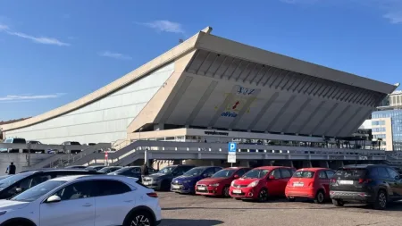 Kolejny etap sporu o Halę Olivia. Miasto kończy finansowanie klubu GKS Stoczniowiec