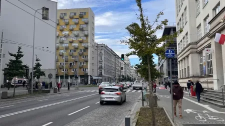 Sygnalizacja świetlna w centrum Gdyni z nowym programem. Jak sprawdzi się w praktyce?