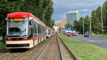 Tramwaje dalej są powolne. Na jednej linii jedziemy o minutę krócej