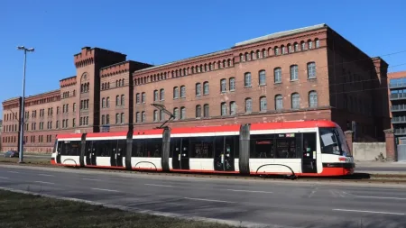 Remont torów na Podwalu Przedmiejskim. Czy urzędnicy zdążą przed otwarciem mostu Siennickiego?