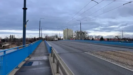 Piesi i rowerzyści wrócą na Most Siennicki za kilka miesięcy. Jest decyzja